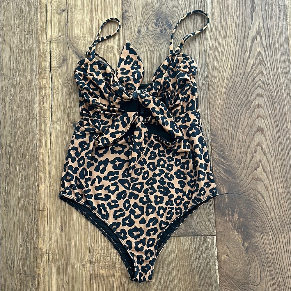 Beach Riot Leopard Print One Piece Swimsuit